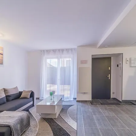 Bandjoun - Pour 4 à Mulhouse